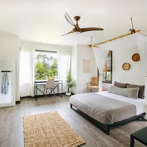 https://apt-the-bamboo-house.hotelsinhawaii.org